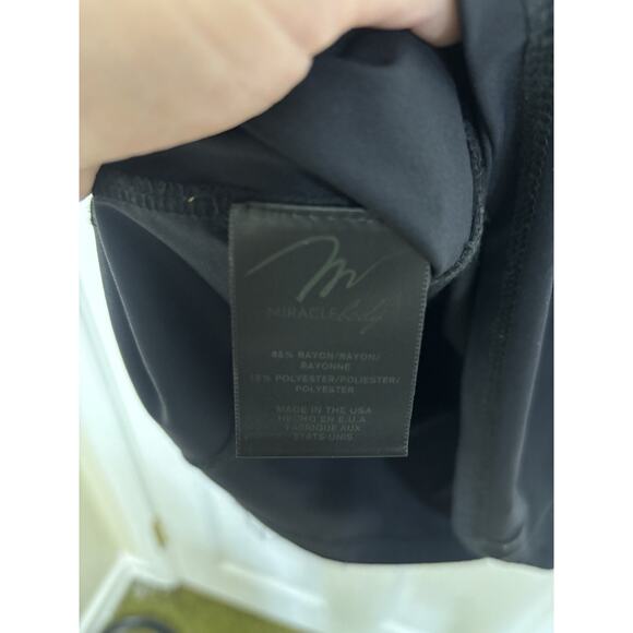 MiracleBody by MiracleSuit Animal Print 3/4 Sleeve Slimming Tunic Size XL Sheer - Picture 6 of 6